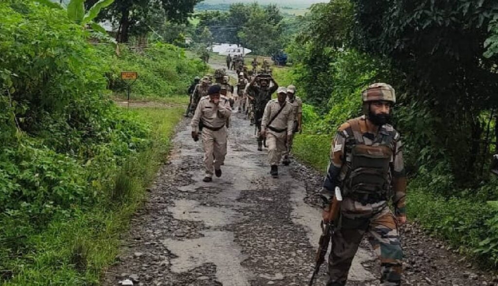 मणिपुर में फेर हिंसा: फोटो
