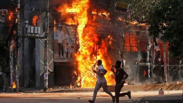बांग्लादेश में फेर भड़कल हिंसा