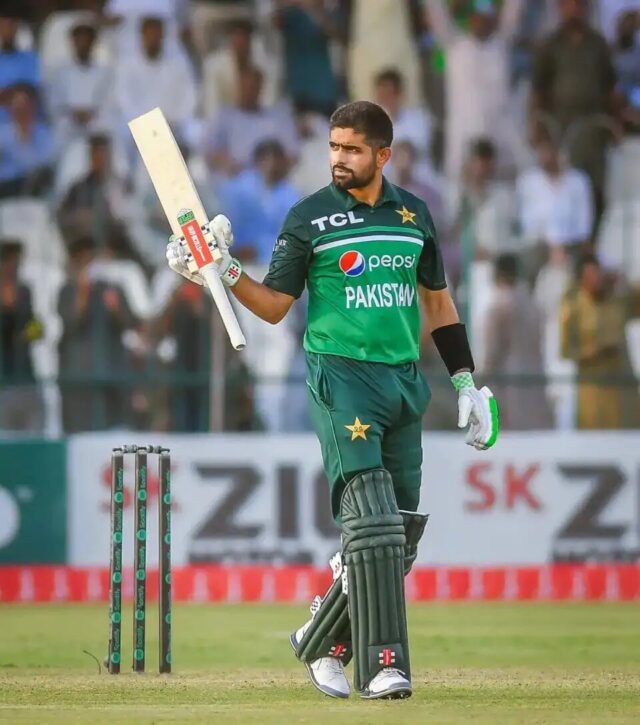 'Babar Azam फ्रॉड है', भारत के हाथन करारी शिकस्‍त के बाद आलोचनन से घिरल पाकिस्‍तान के सुपर स्‍टार