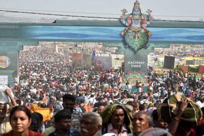 Mahakumbh : महाशिवरात्रि के मद्देनजर आज से मेला क्षेत्र नो व्हीकल जोन, परब के समापन तक लागू रही बेवस्था