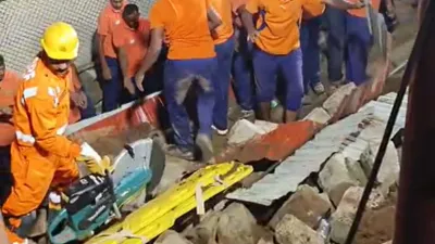 विशाखापत्तनम के सिम्हाचलम मंदिर में बड़ हादसा