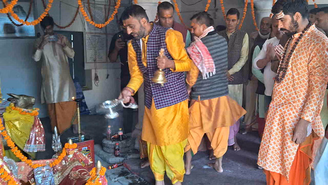 चतुर्थ केदार रुद्रनाथ मंदिर - फोटो : संवाद न्यूज एजेंसी