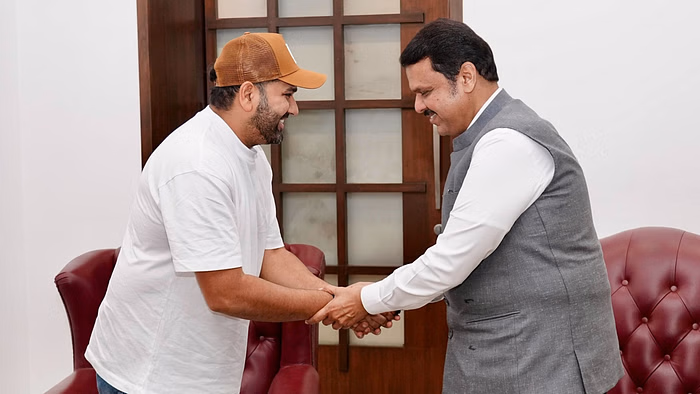 रोहित शर्मा और देवेंद्र फडणवीस - फोटो : Devendra Fadnavis X account