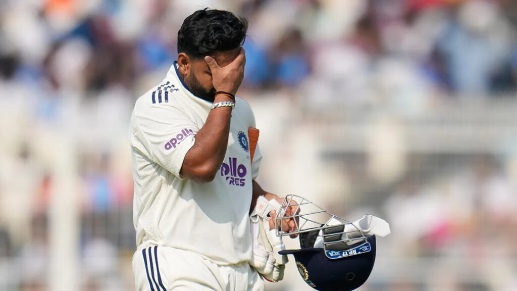 Rishabh Pant during IND vs SA Test match, Indian cricketer looking focused on field