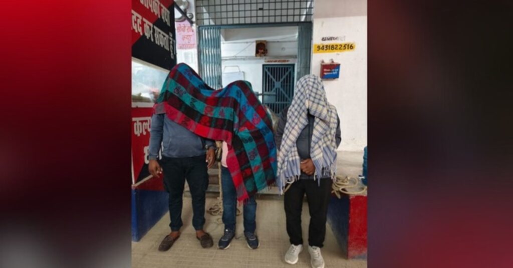 Samastipur double murder case accused arrested by police with recovered weapons and bikes
