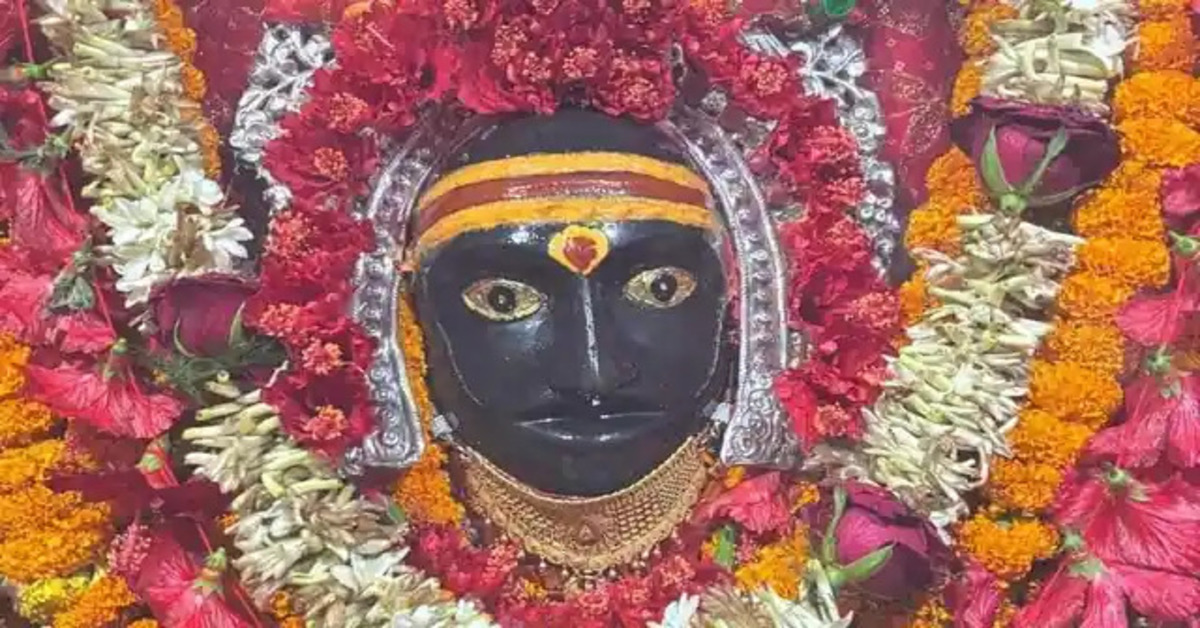 Gold and silver crown stolen from Thawe Durga Temple in Gopalganj Bihar despite high security