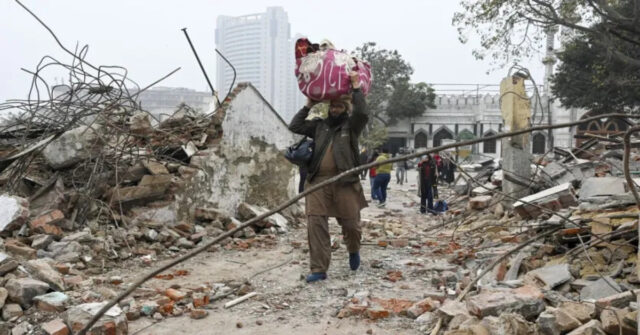 MCD bulldozer action near Syed Faiz Ilahi Mosque at Turkman Gate after Delhi blast probe