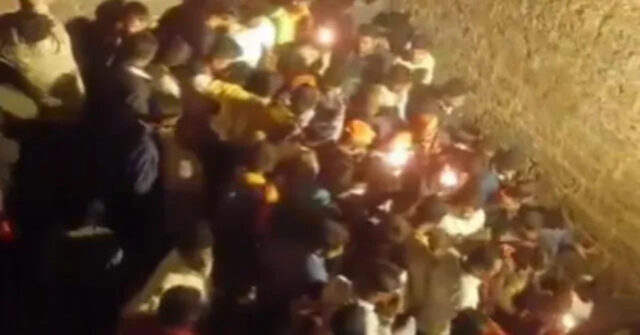 stampede-like situation leaves devotees injured