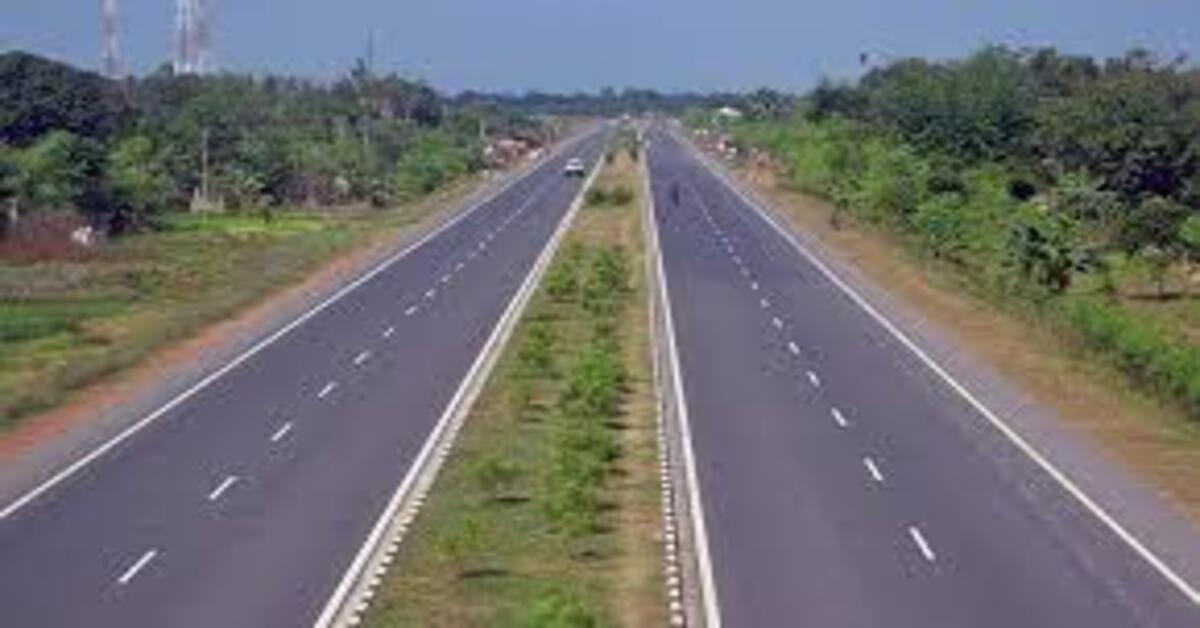 Greenfield expressway under construction connecting UP and Bihar