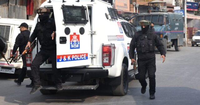 Srinagar police operation busting Lashkar-e-Taiba terror module