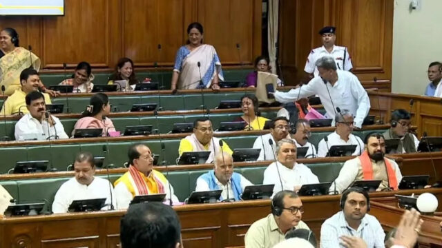 Bihar Assembly Chaos BJP and Mahagathbandhan MLAs Protest During Monsoon Session