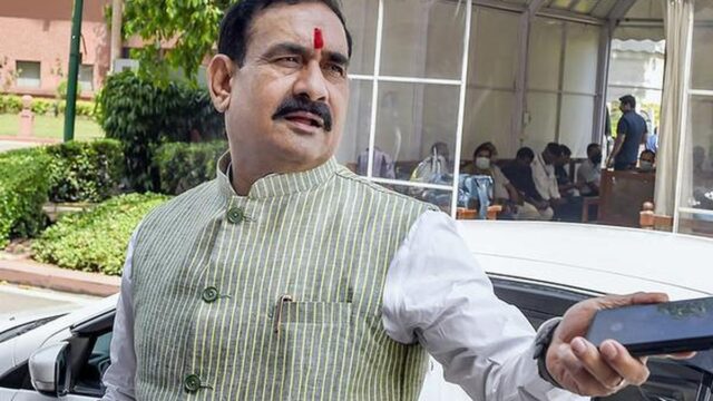 Datia Bypoll: Narottam Mishra Gets Emotional at Ashutosh Tiwari's Nomination