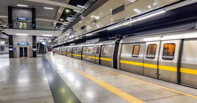 Delhi Metro 17 Stations Closed Due to CJP Protest, Commuters Face Heavy Disruptions
