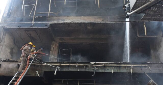 Mumbai Kandivali Commercial Building Fire